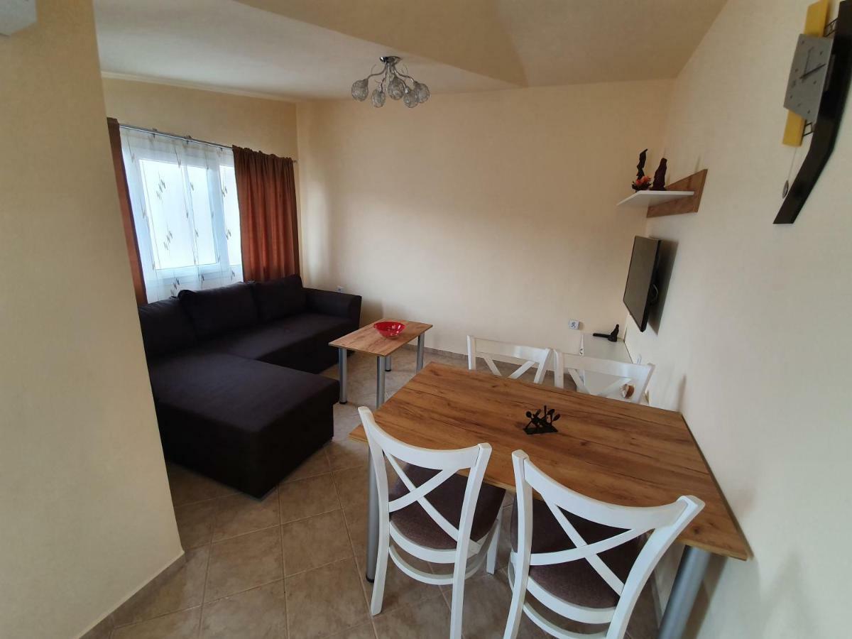 Tersus Appartement Varna Buitenkant foto