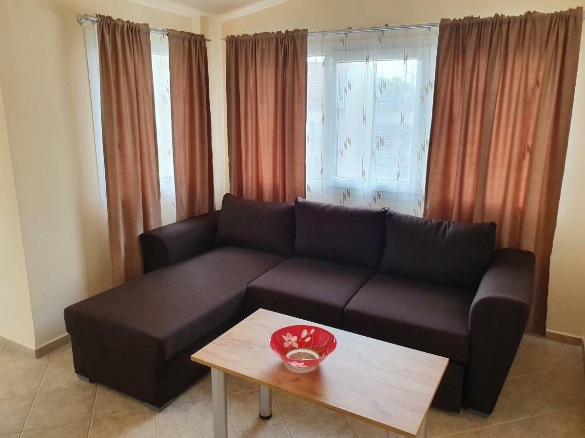 Tersus Appartement Varna Buitenkant foto